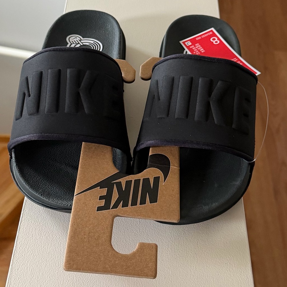 Brand new “Nike “(of court slide)slippers for women.Size-8,color black.🖤 - Picture 7 of 10